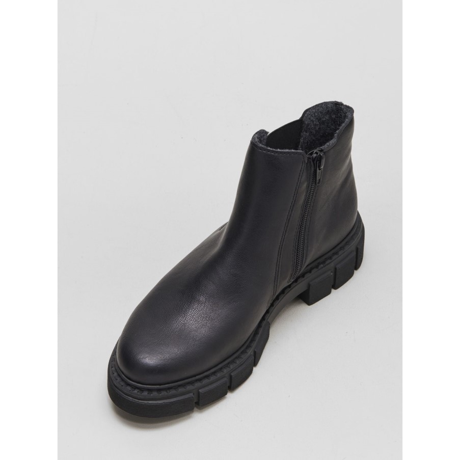 リーカーチャンキーアンクルブーツブラック.