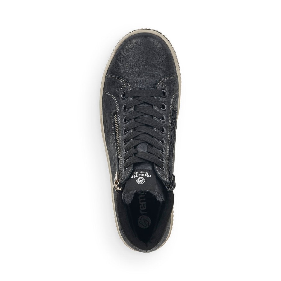 リーカー D0772 マディッタ ブラック