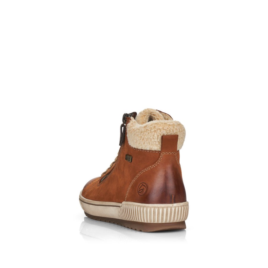 リーカー・マディッタ・ブラウン