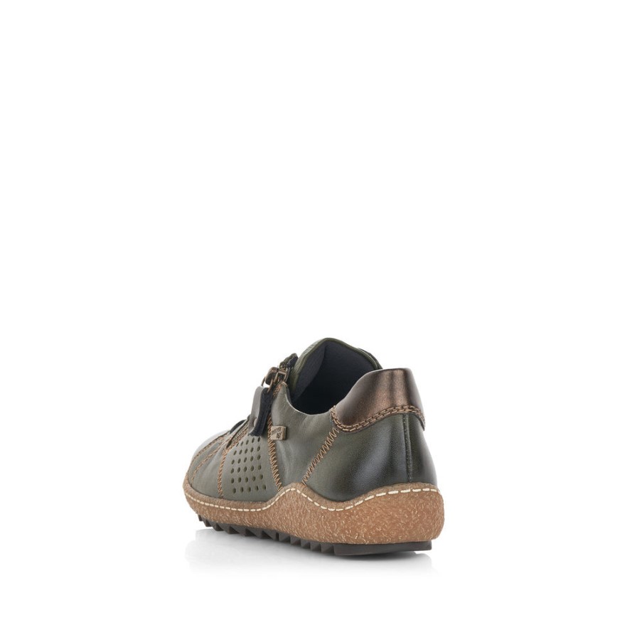 リーカーはr4717ライフに乗りました